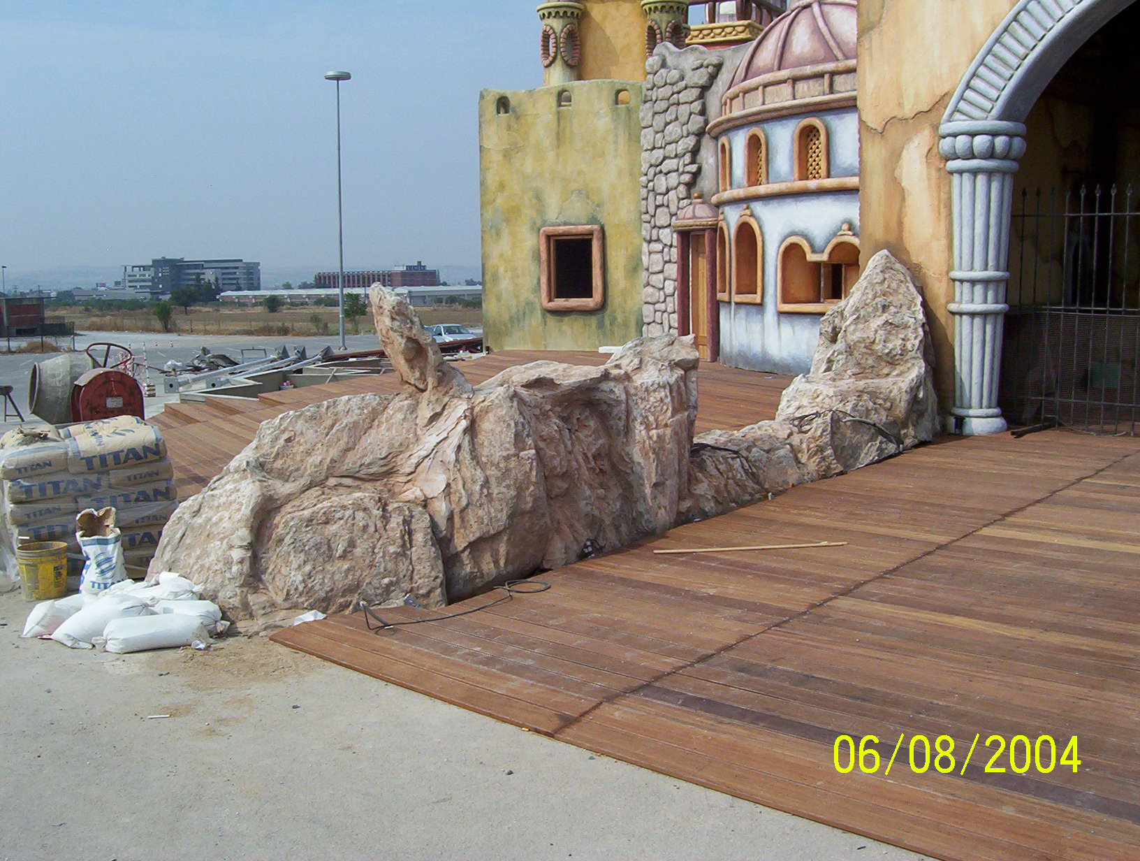 Themed park facade